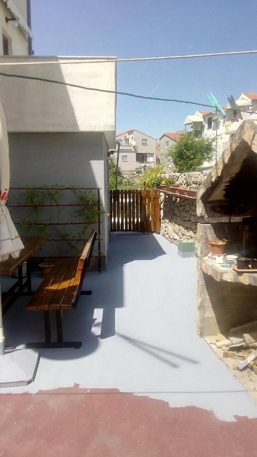 Apartment Mika Vodice Ngoại thất bức ảnh
